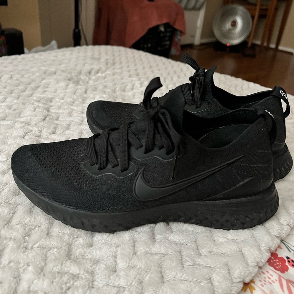 Nike epic react Flyknit womens shoes